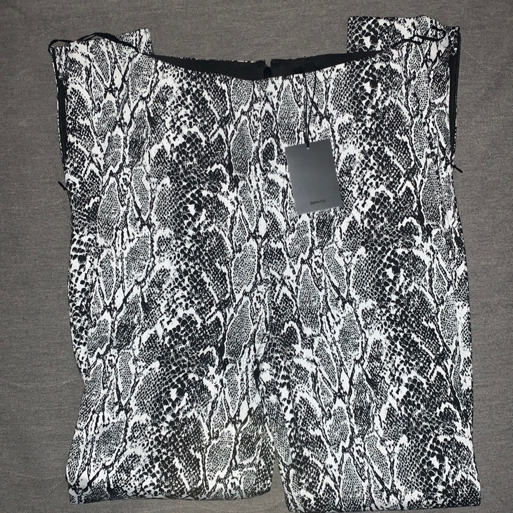 New NBD size XS dressing pants